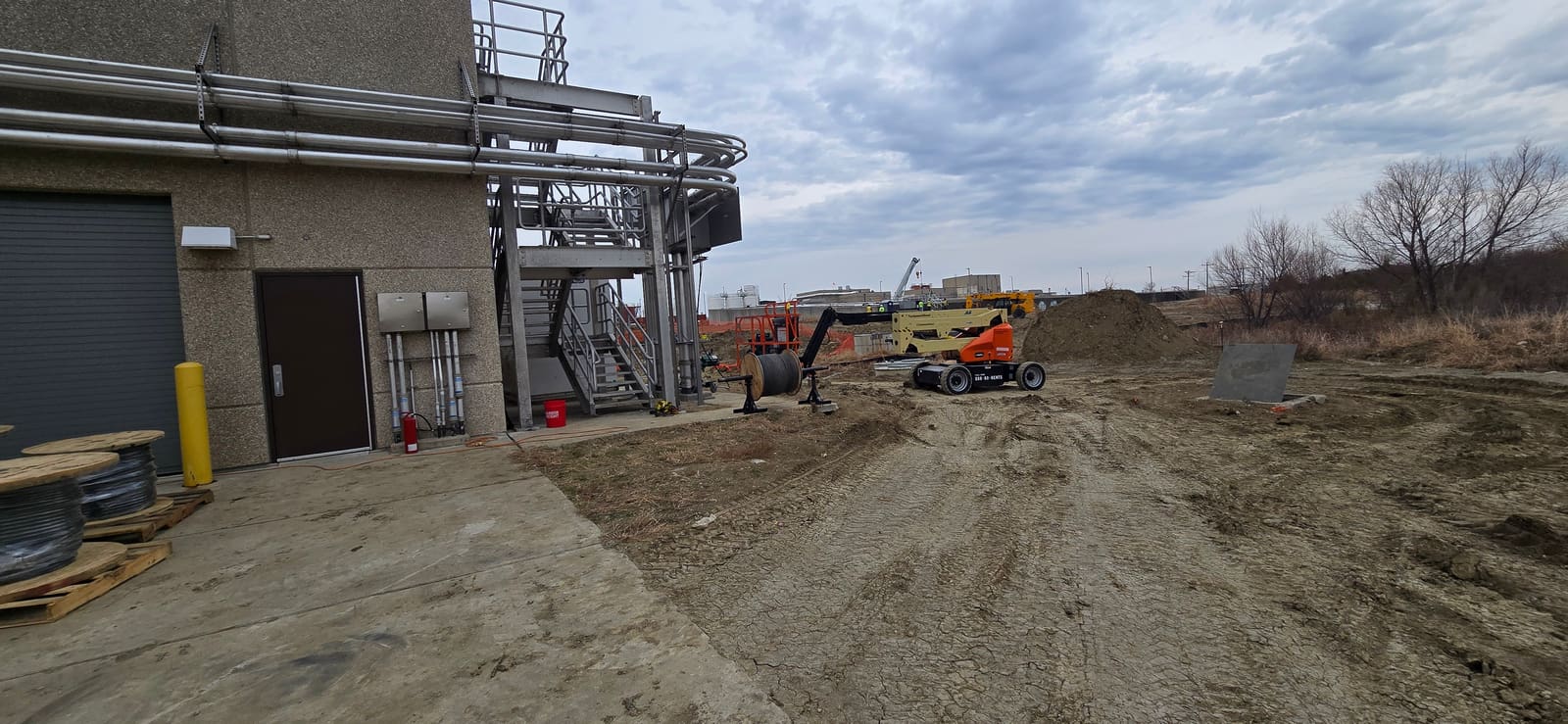 Streamline on-site field work, photo 4 of 5.